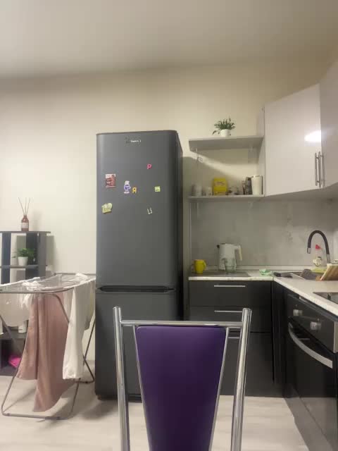 JULIE21 Adult Chat November 11, 2025