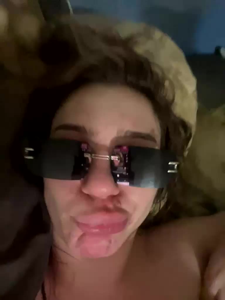 Toma1Tolya Adult Chat November 11, 2025