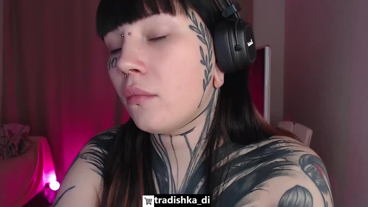 tradishka Adult Chat November 11, 2025