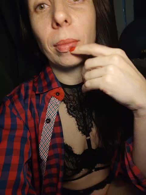 _SENORiTA_ Adult Chat November 11, 2025