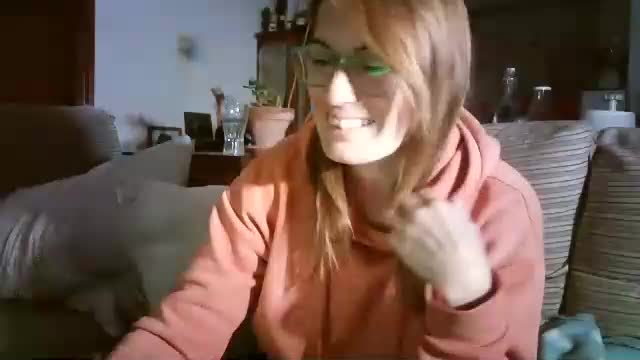 lolahueso Adult Chat November 11, 2025