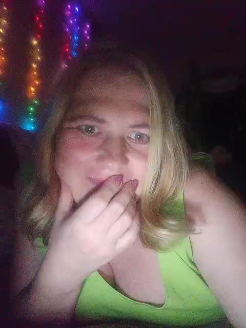 Kristina543210 Adult Chat November 11, 2025