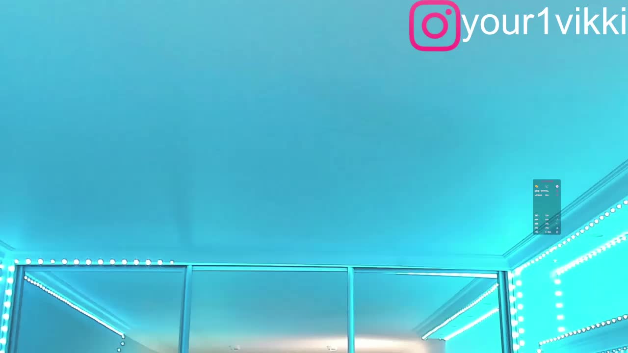 VikkiExtraCheese Adult Chat November 11, 2025