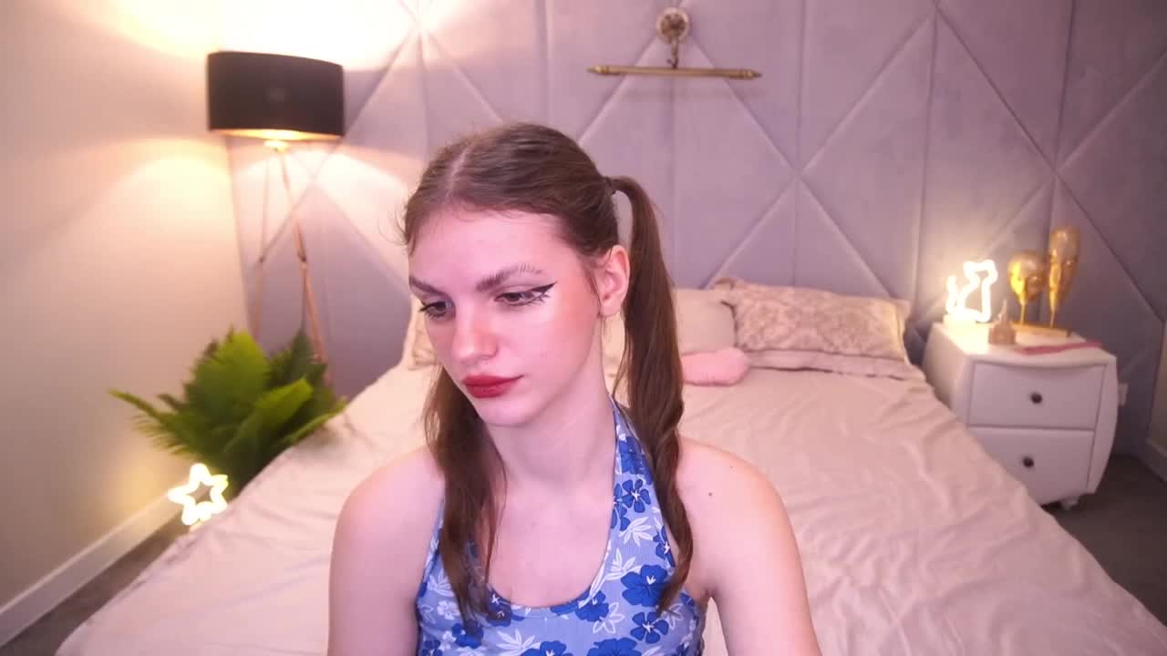 PussyOnLuck Adult Chat November 11, 2025