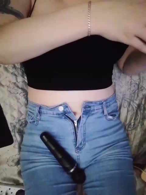 -Tiffany- Adult Chat November 11, 2025