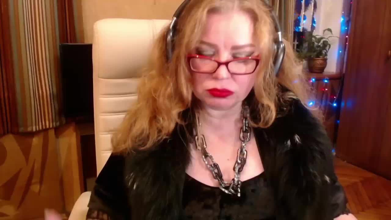 NormaGin Adult Chat November 11, 2025