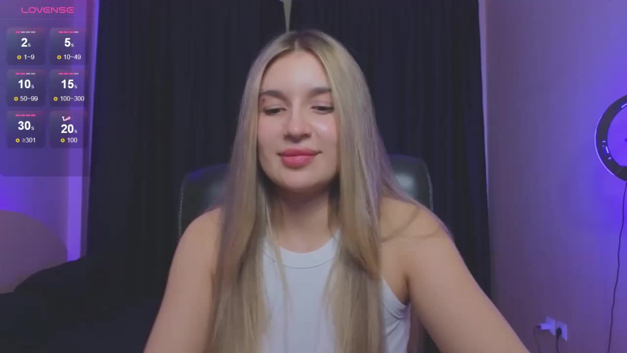 RoxyChilli Adult Chat November 11, 2025