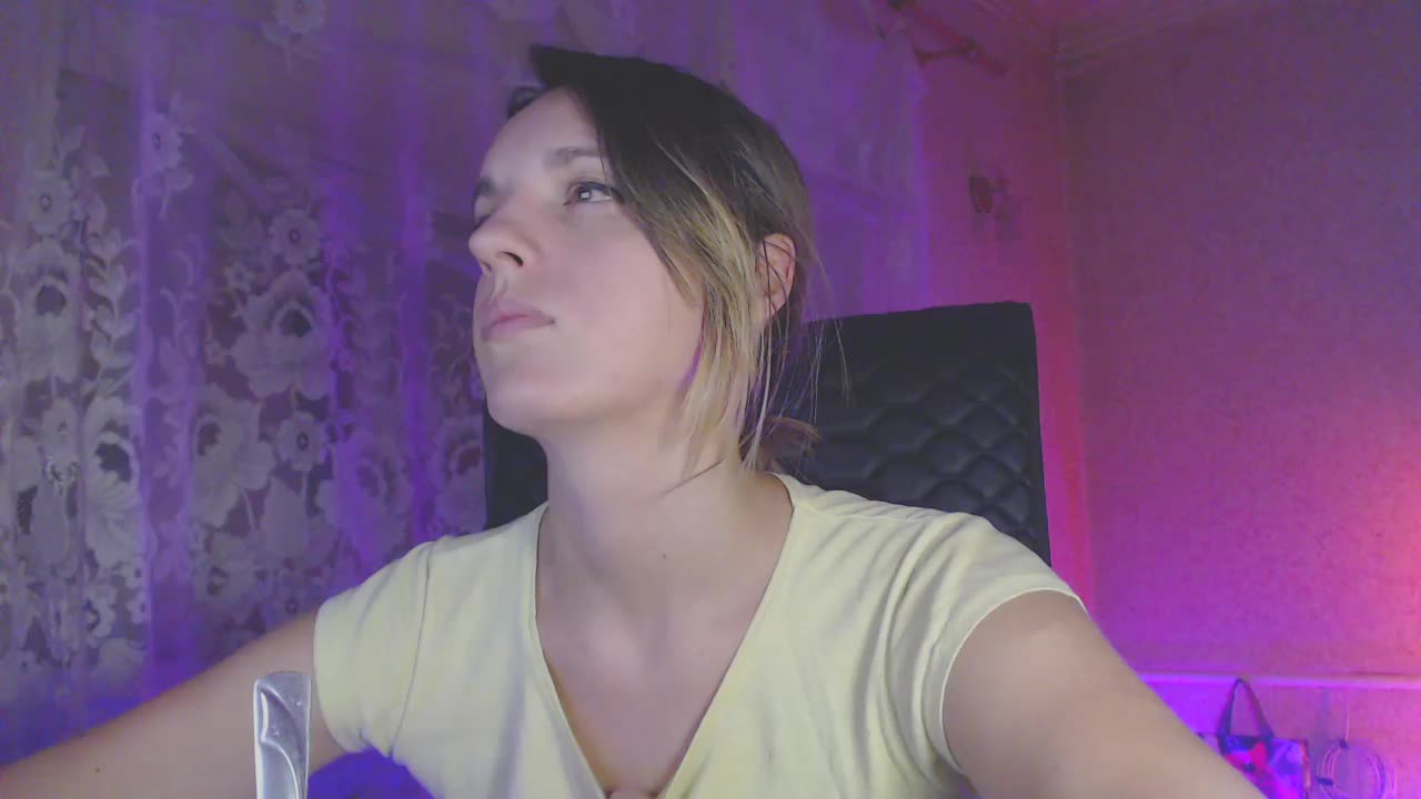 Babymuro4ka Adult Chat November 11, 2025