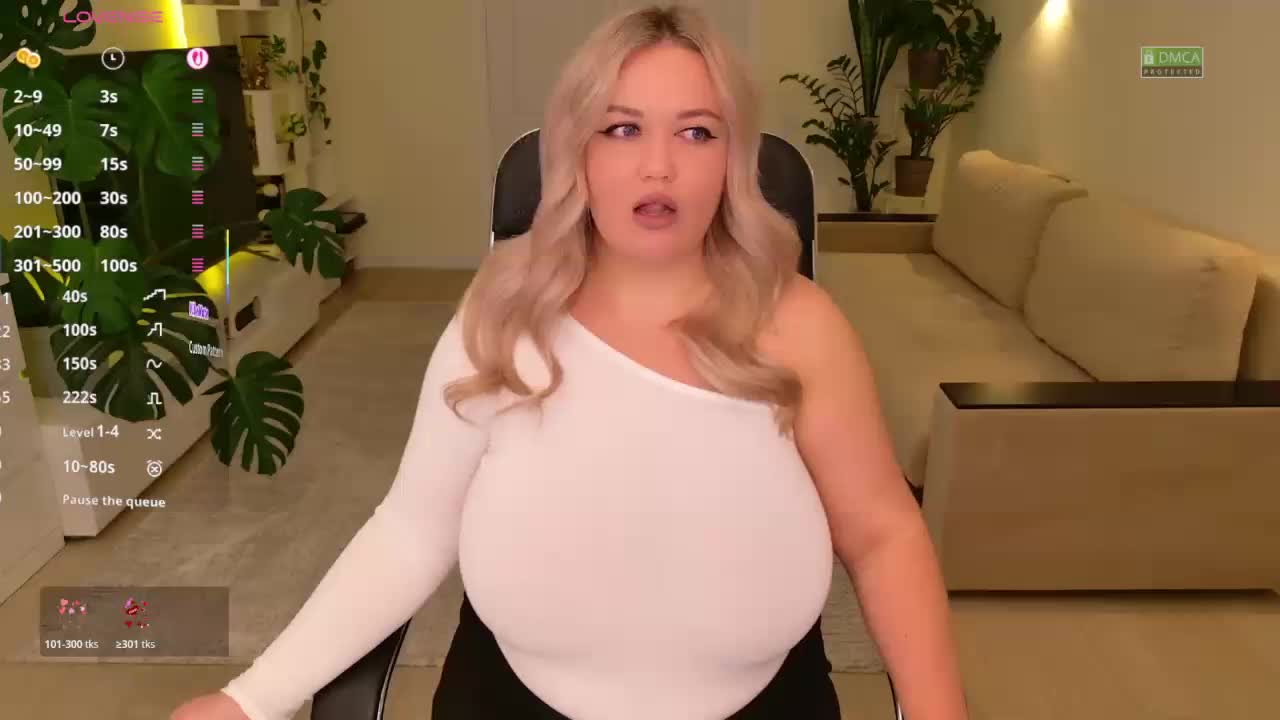 Sunshinee-S Adult Chat November 11, 2025