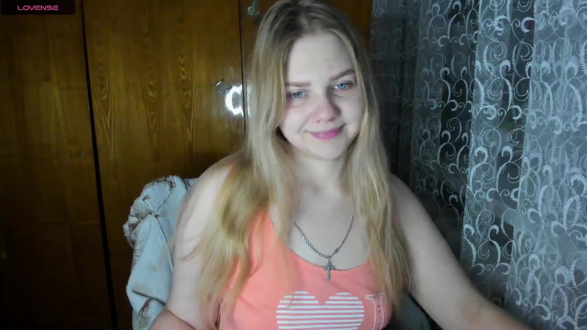 Emma-Frizea Adult Chat November 11, 2025