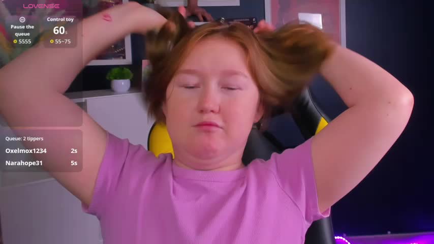 Sara_Robinson Adult Chat November 11, 2025