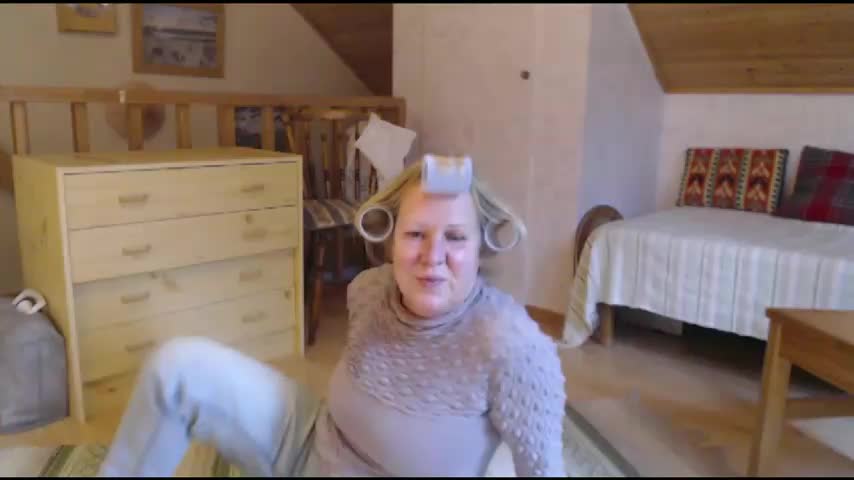 Nikole111 Adult Chat November 11, 2025