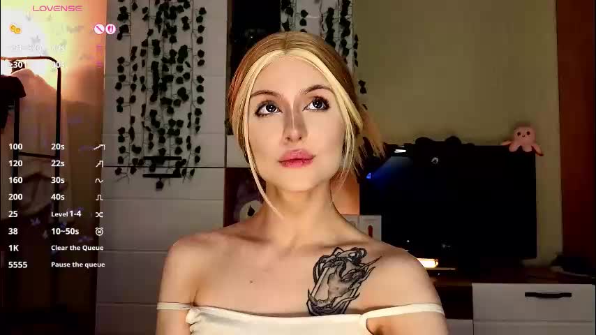 emimiy Adult Chat November 11, 2025