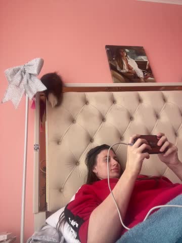 Flossy_Vettie Adult Chat November 11, 2025