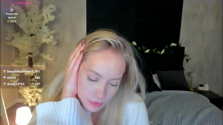 melanie_ryer Adult Chat November 11, 2025
