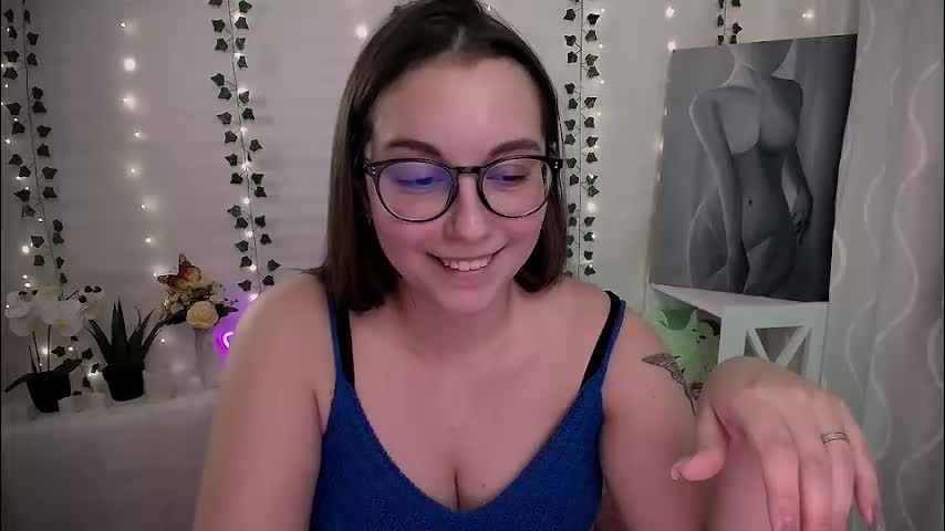 yours_piece_of_happiness_ Adult Chat November 11, 2025