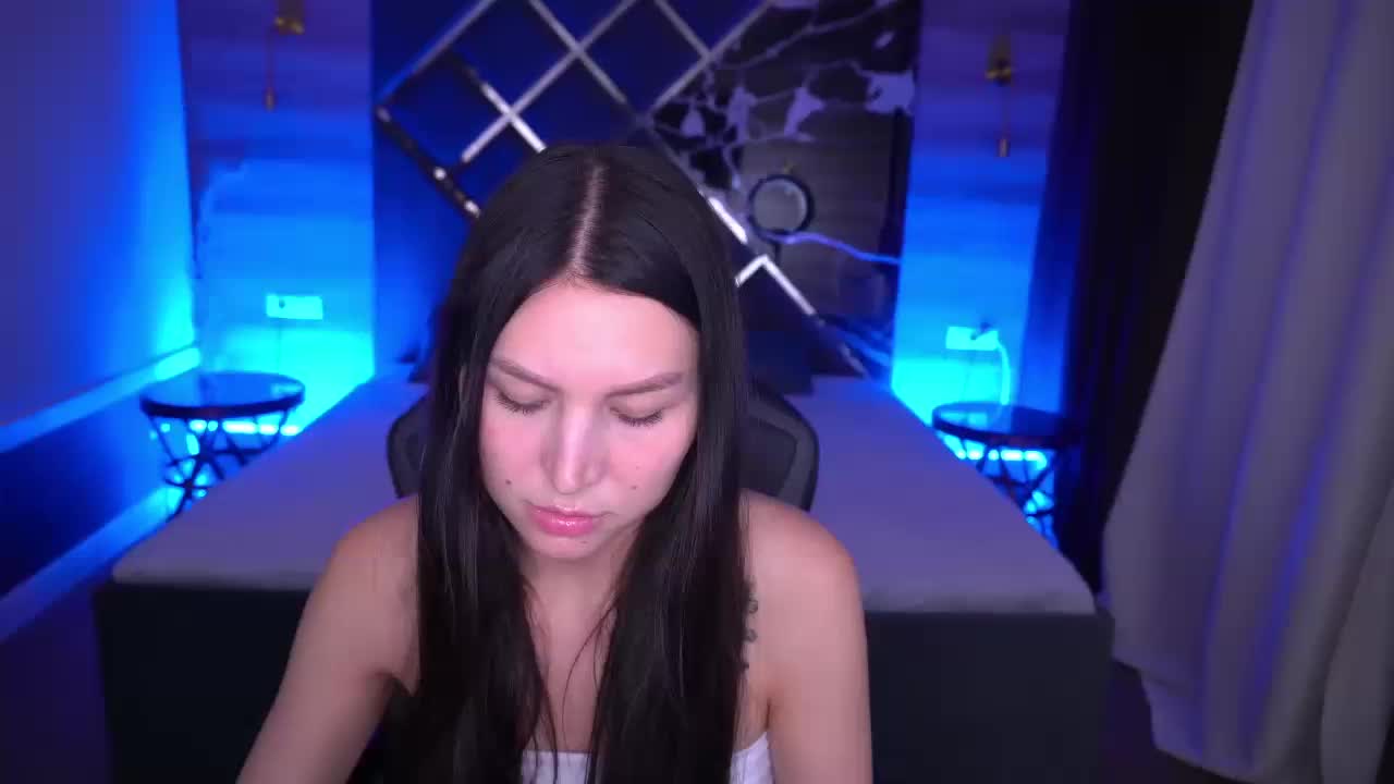 EliseVelour Adult Chat November 11, 2025