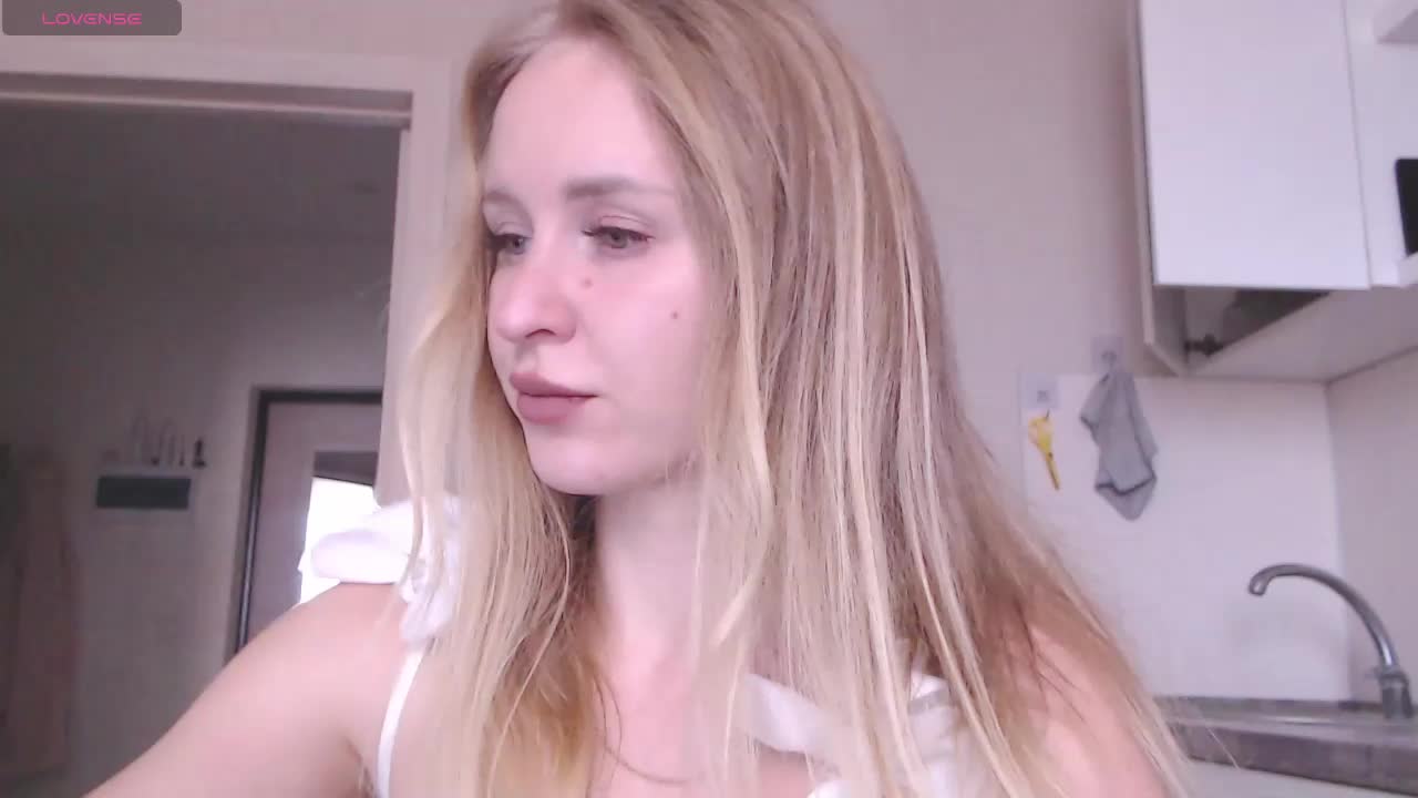 SweetyUAngel Adult Chat November 11, 2025