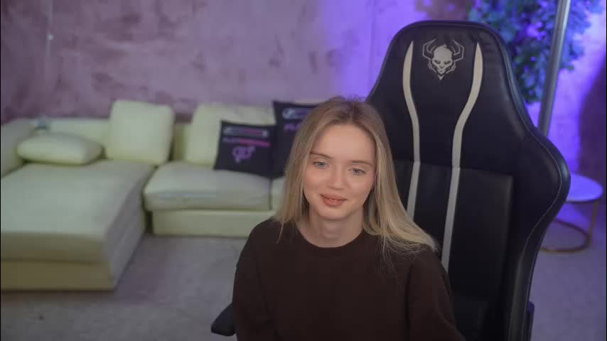 bright_diamonds_054 Adult Chat November 11, 2025