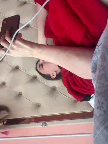 Flossy_Vettie Adult Chat November 11, 2025