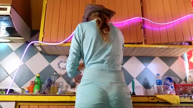 Jony_Marta Adult Chat November 11, 2025