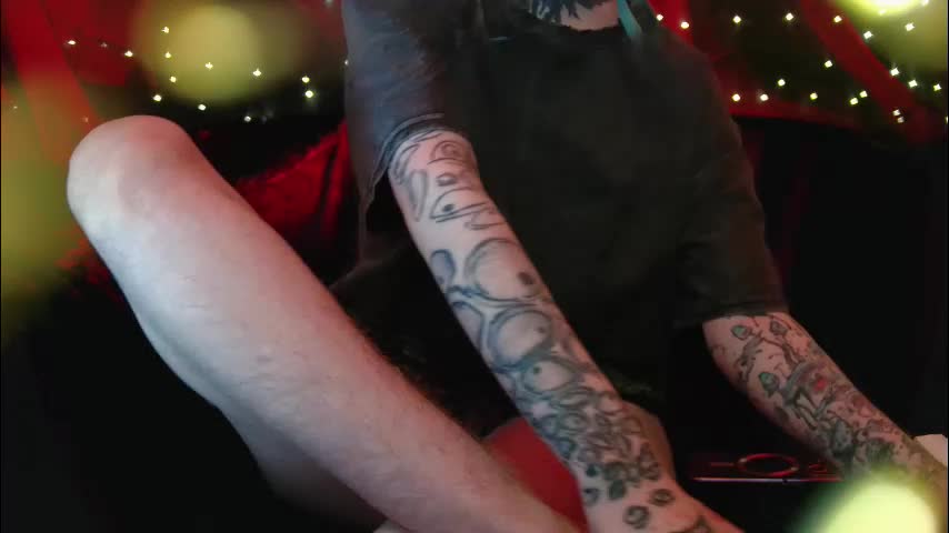 littlespacemouse Adult Chat November 11, 2025