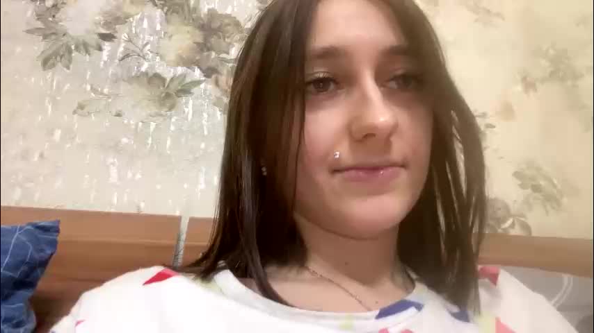 viktoria9898 Adult Chat November 11, 2025