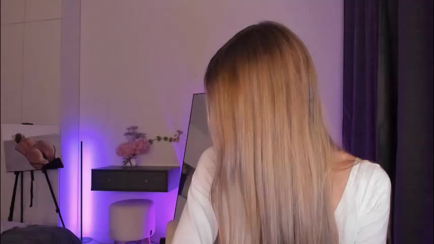 jessie98631 Adult Chat November 11, 2025