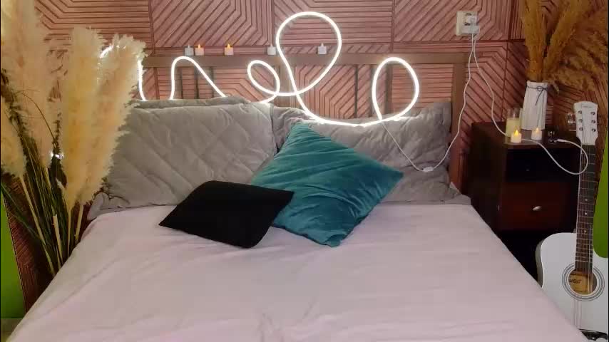 sweetshy_ Adult Chat November 11, 2025