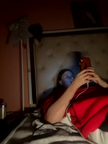 Flossy_Vettie Adult Chat November 11, 2025