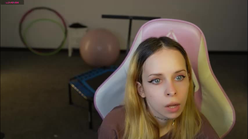 anabel_team054 Adult Chat November 11, 2025