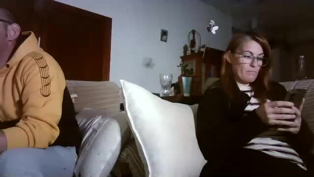 lolahueso Adult Chat November 11, 2025