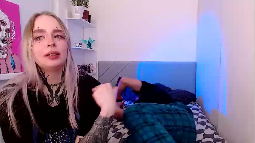 degradat1on Adult Chat November 11, 2025