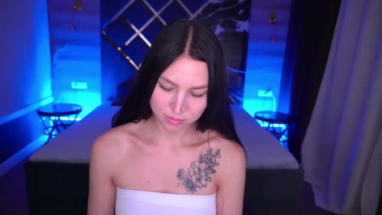 EliseVelour Adult Chat November 12, 2025