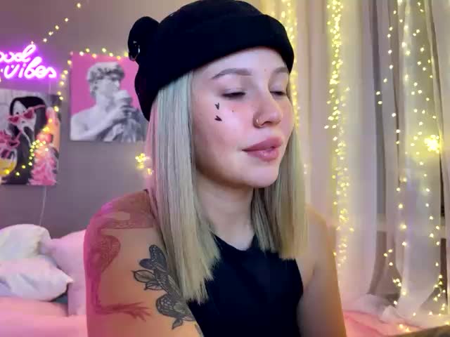 dikidii Adult Chat November 12, 2025