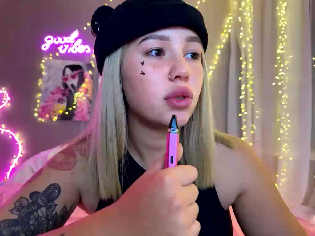 dikidii Adult Chat November 12, 2025