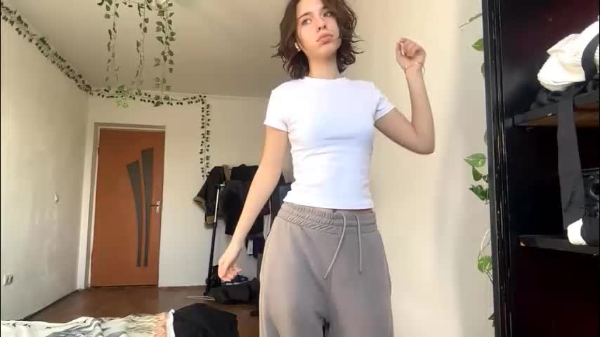 viviennebreihan Adult Chat November 12, 2025