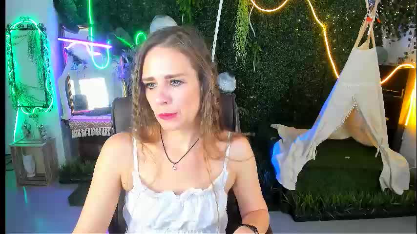 emiliabedy Adult Chat November 12, 2025