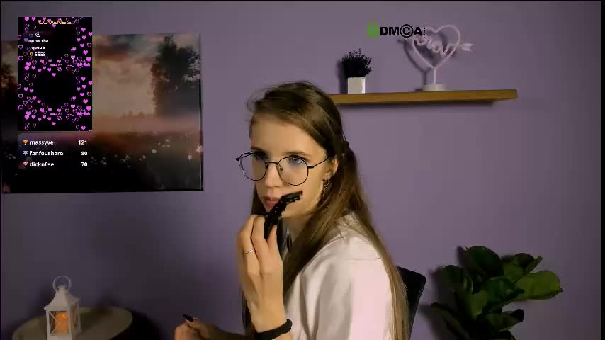 lulu_fly_ Adult Chat November 12, 2025