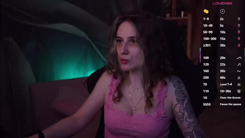 oliviamcclean Adult Chat November 12, 2025