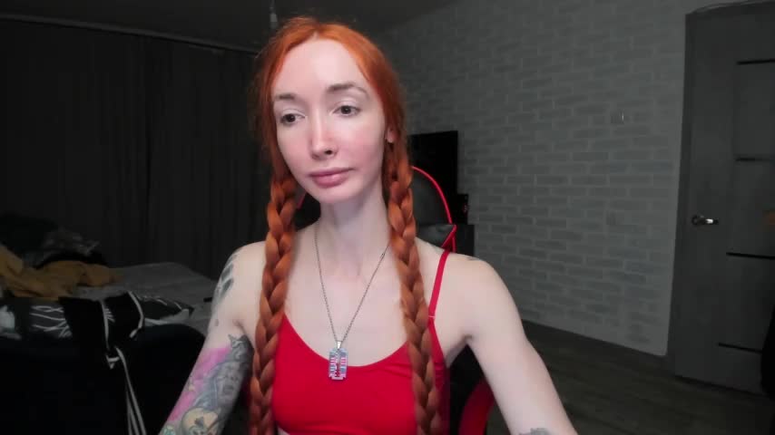 Roxy_Silver Adult Chat November 12, 2025