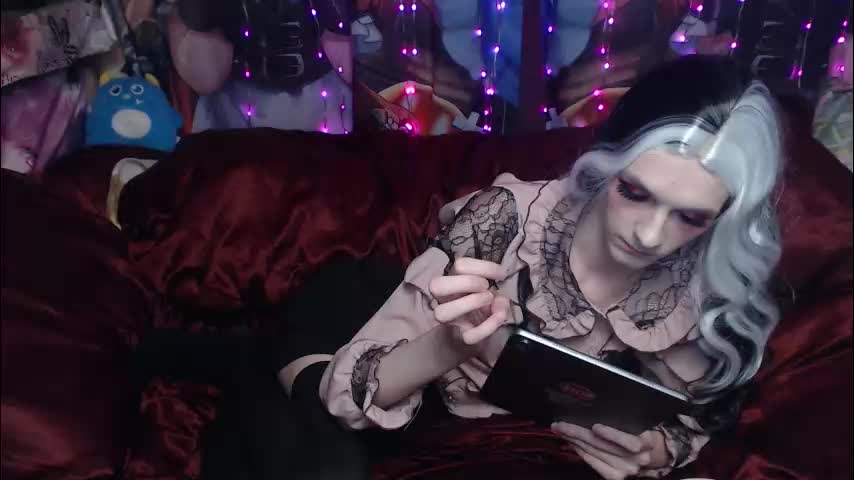 iselestias Adult Chat November 12, 2025