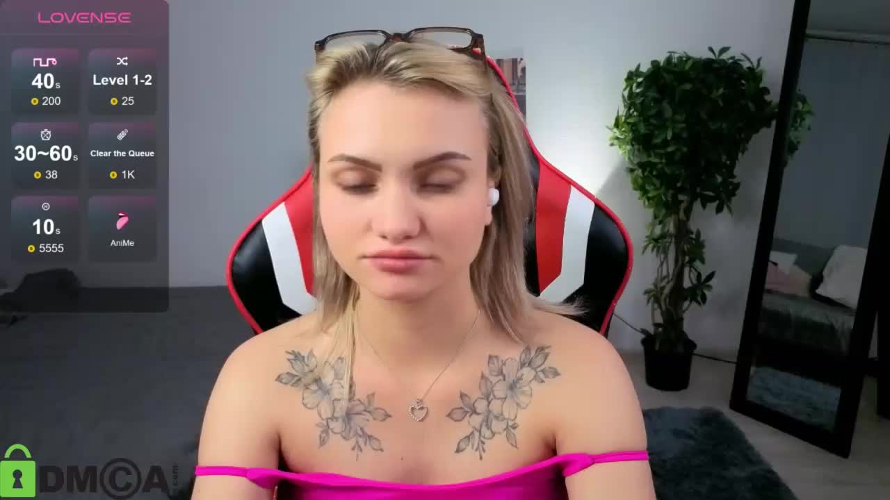 CameronDiaz5 Adult Chat November 12, 2025