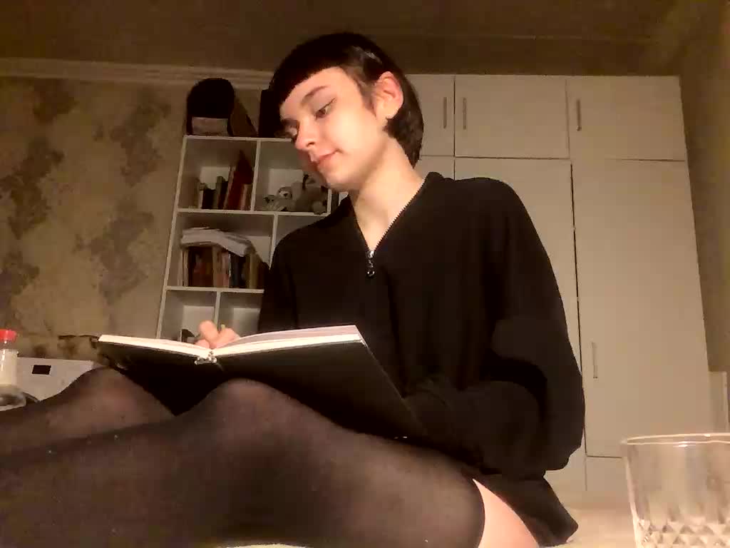 saintpiterskaya Adult Chat November 12, 2025