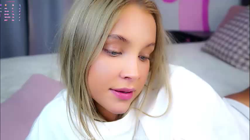 lipswithsmileonthem Adult Chat November 12, 2025