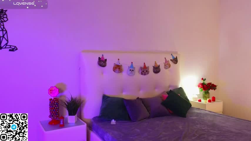 oliviabr0wn0 Adult Chat November 12, 2025