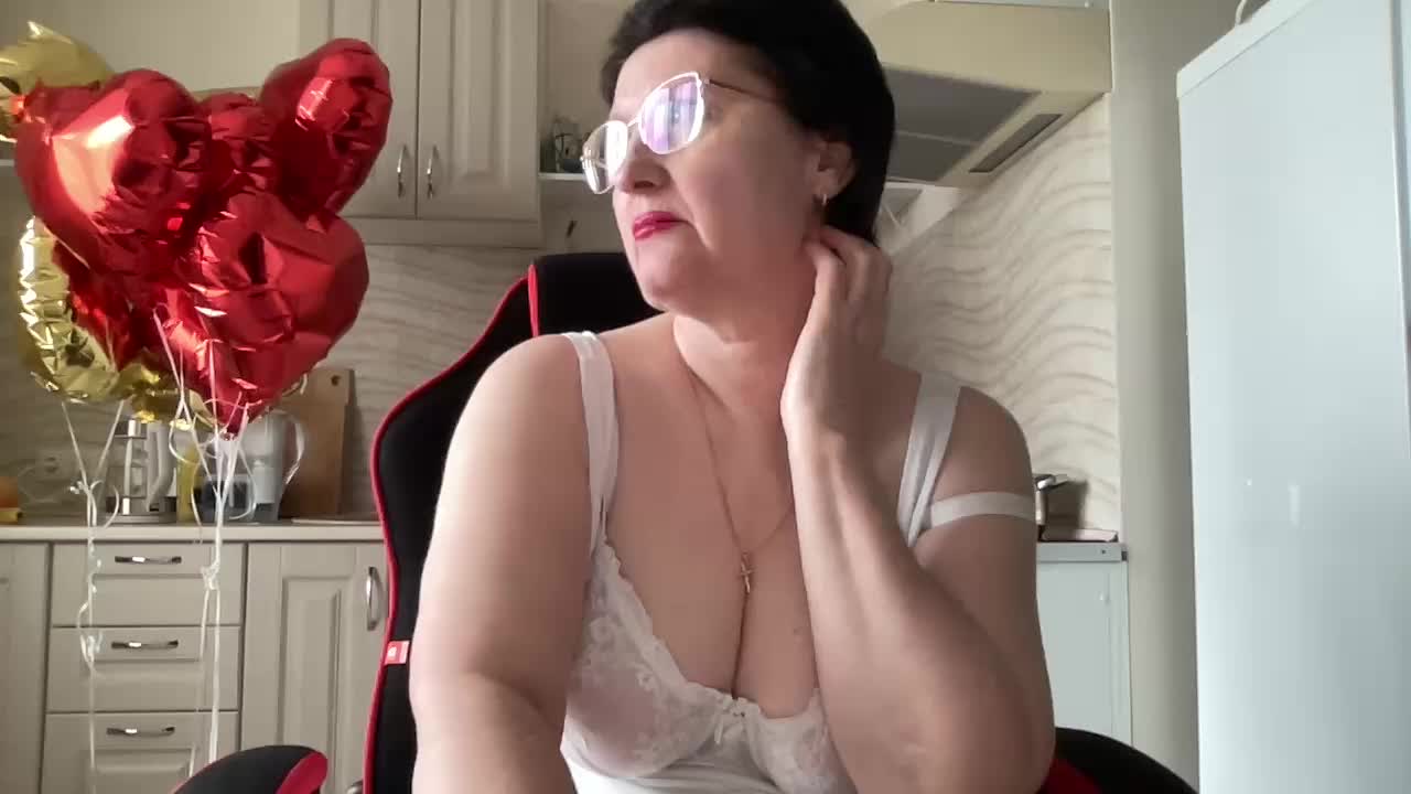 HotMilfPussy Adult Chat November 13, 2025