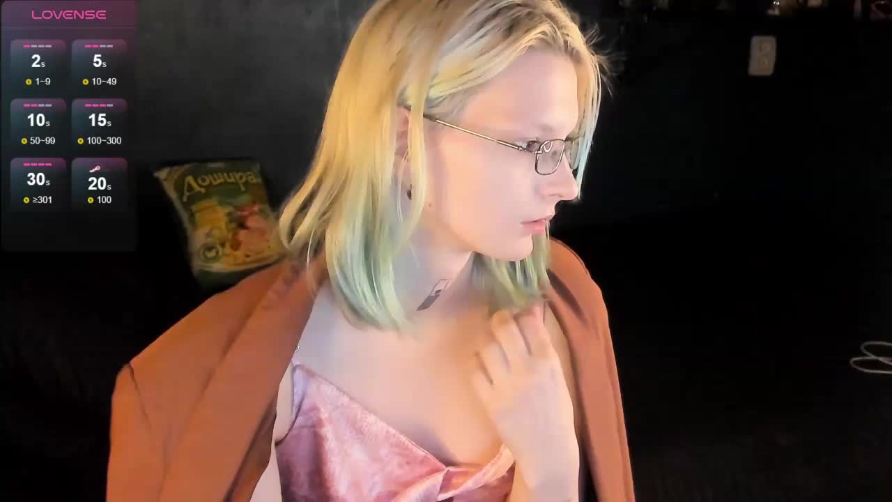 lika-haris Adult Chat November 13, 2025