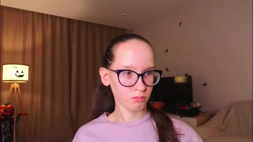 lynettebails Adult Chat November 13, 2025