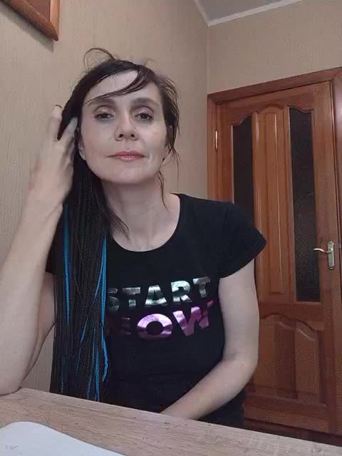 Hellenalonenochka Adult Chat November 13, 2025